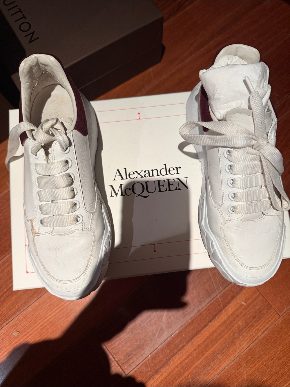 Alexander McQueen White Leather Sneakers with Burgundy Heel Tab